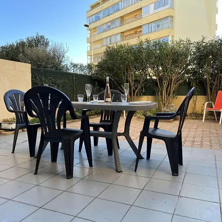 Apartment T2 A Avec Terrasse, Parking Prive, 4 Pers., Proche Et Commerces - Fr-1-701-19 *